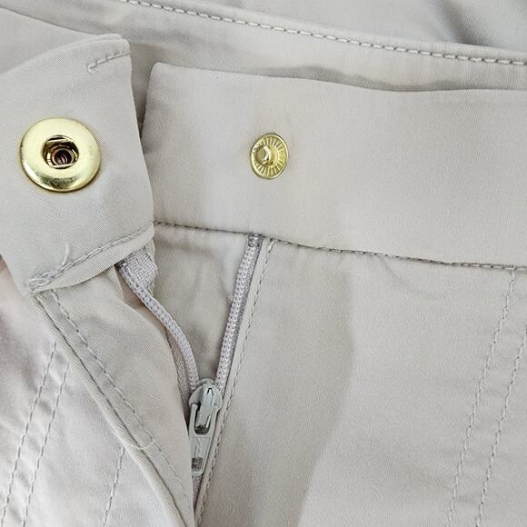 Chico's Crop Pants Women's Size .5 US Small 6 Ultimate Fit Luxe Twill Utility - Picture 8 of 11